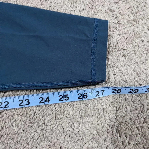 Everlane The Perform Regular Leggings in Blue Medium, Flawed - Picture 8 of 8